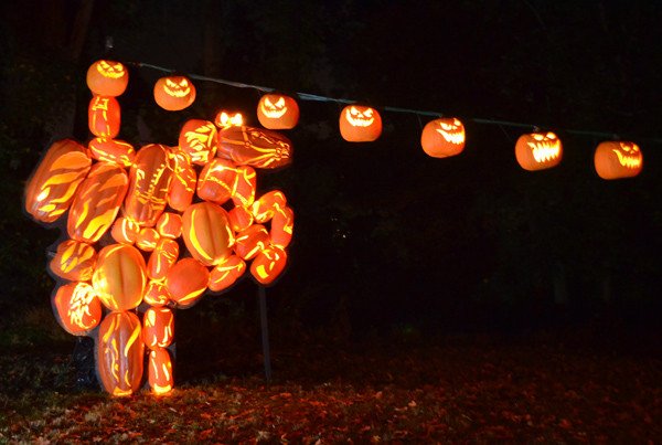 Blaze Pumpkin Carving Review Sleepy Hollow Halloween Great Jack O Lantern Blaze